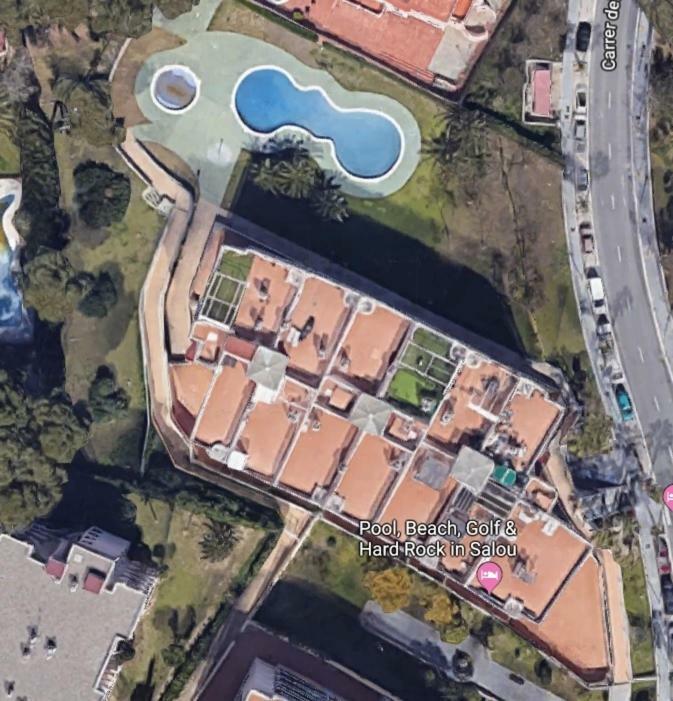 Pool, Beach, Golf & Hard Rock In Salou Exteriör bild